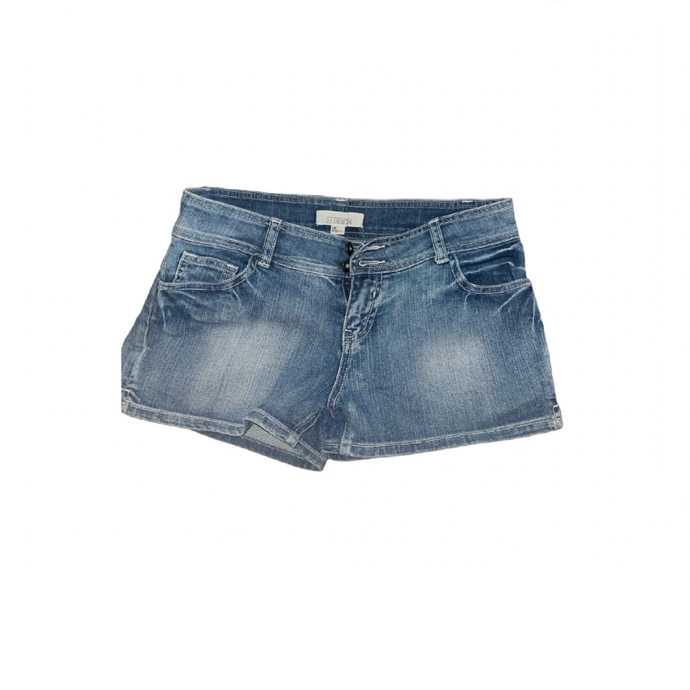 2.1 DENIM | 28 | women’s denim shorts